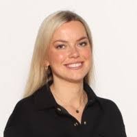 Valerie Jansen's Instagram, Twitter & Facebook