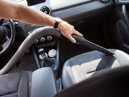 Spiegel und autoscheiben von innen reinigen. Auto Reinigung So Einfach Wird Der Innenraum Strahlend Sauber Verbraucher