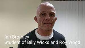 Harry Dach's Instagram, Twitter & Facebook