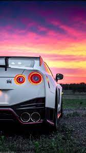 Motor trend takes three legendary winners of the world's most prestigious endurance race to the track and, in this exclusive instrumented fi. Iphone Nissan Gtr Wallpaper Kolpaper Awesome Free Hd Wallpapers