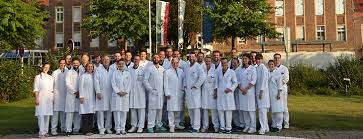 Maybe you would like to learn more about one of these? Team Ukm Unfall Hand Und Wiederherstellungschirurgie