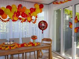 Feuerwehr Party Der Vierte Geburtstag Mit Feuerwehrmann Sam Feuerwehrmann Party Vierten Geburtstag Feuerwehrmann Geburtstag