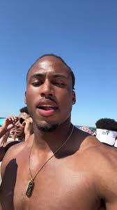 @Elijah @saleem @Marnix160 @Xavier Rose #fyp #algorithm #viral