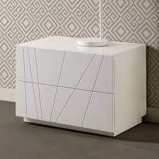 12 Table De Chevet Blanc Laque Designs De Chambre Designs De Salle A Manger Designs En 2020 Table De Chevet Blanche Design De Salle De Bain Table De Chevet Design