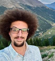 Home recording studio setup with focusrite 2i2