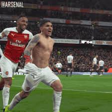 The perfect telecommande arsenal om animated gif for your conversation. Arsenal Celebration Gif