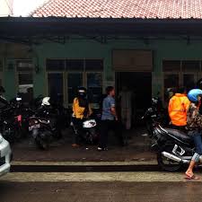 Menjadi ibu kota provinsi jawa barat, bandung merupakan metropolitan terbesar ketiga di indonesia setelah jabodetabek dan gerbangkertosusila. Di Mana Lokasi Es Cendol Elizabeth Yang Sebenarnya Regional Liputan6 Com