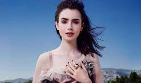 The daughter of english musician phil collins and american actress jill tavelman, she was b. Lily Collins Hd Wallpapers 7wallpapers Net