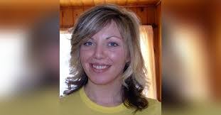 Manda Kay's Instagram, Twitter & Facebook