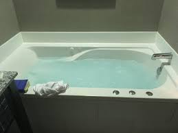 Maybe you would like to learn more about one of these? Room 424 Very Nice Love Love Love Taking A Bath Daily In This Tub Picture Of Holiday Inn Suites San Antonio Northwest Tripadvisor