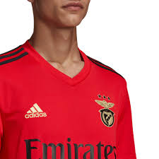 Besides benfica scores you can follow 1000+ football competitions from 90+ countries around the world on flashscore.com. Adidas Sl Benfica Heimtrikot 20 21 T Shirt Rot Goalinn