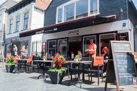 Hosting is supported by ucl, bytemark hosting, and other partners. Winkels Heerenveen 917 Fotos Einkaufsviertel 8442 Heerenveen Niederlande