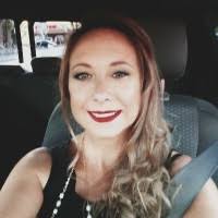 Starla Newcomb's Instagram, Twitter & Facebook