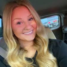 sarah sinclair (@sarahsinclair03)