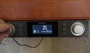 12 best under cabinet radios reviewed
