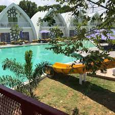 Dash box hotel cyberjaya offers accommodations in kuala lumpur. Dash Box Hotel Cyberjaya With Images Hotel Industrial Chic Street Art