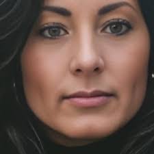 Lori Oldroyd's Instagram, Twitter & Facebook