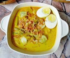 Jika kamu rutin sarapan pagi, kamu pasti pernah sarapan dengan menu ini. Resep Cara Membuat Lontong Sayur Gurih Dan Super Lezat 2020 Resep Istimewa