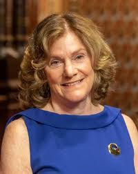 Karen Tenzer's Instagram, Twitter & Facebook