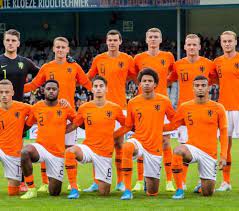 In de georganiseerde sport werken veel jonge, talentvolle en gemotiveerde mensen. Jong Oranje Onsoranje