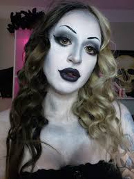 Who is getting excited for Halloween? Which looks is your fav?