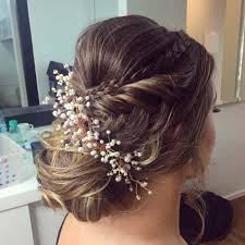 Whether you want to look presentable to go to work at the office, or have an event coming up where you need to make your hair look more presentable than normal. 25 Best Formal Hairstyles To Copy In 2018 Stayglam