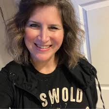 Kelli and Judy cut three rookies