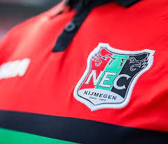 Su diseño para el kit local se ciñe a la tradición del club, con una camiseta. Camisetas Legea Del Nec Nijmegen 2017 2018