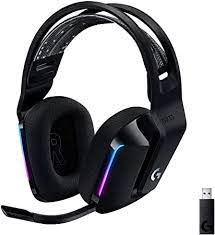 Logitech introduces a new look with a new line of headsets, pairing a dash of color with a serious swath of features. Logitech G733 Lightspeed Kabelloses Gaming Headset Mit Amazon De Computer Zubehor