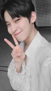 Fav or reblog if you save. Moon