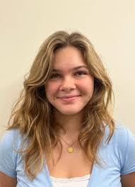 Rose Cascio's Instagram, Twitter & Facebook