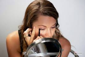 The Almond Cat Eye VS The Round Cat Eye