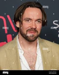 Cora Mcmanus's Instagram, Twitter & Facebook