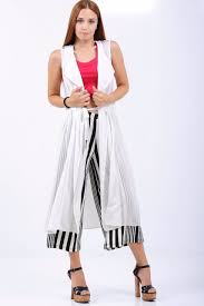 Fermuarli Uzun Tul Beyaz Yelek Giyim Indirim Kampanya Bayan Erkek Bluz Gomlek Trenckot Hirka Etek Yelek Mont Kase Kaban Giyim Moda Stilleri Moda