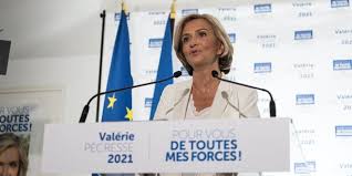 Pécresse — valérie pécresse valérie pécresse valérie pécresse en février 2009 à l assemblée nationale, défendant la « loi lru ». Bi3fzeflndldvm