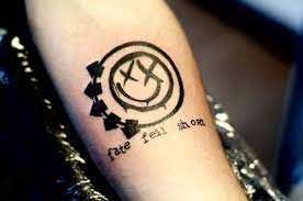 Maybe you would like to learn more about one of these? I Like This Blink 182 Tattoo It Has Their Logo And Lyric From Their Song Feeling This The Lyrics Are Fate Fell Short Blink 182 Tattoo Tattoos Emo Tattoos