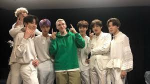 Doin' time adalah lagu yang dibawakan oleh band dub reggae ternama asal california, sublime pada tahun 1996. Lirik Lagu Bts Make It Right Feat Lauv Yang Baru Rilis Hari Ini Jadi Trending Topic Di Twitter Tribunnewswiki Com Mobile
