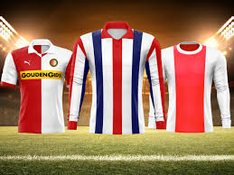 De fans van de superboeren kunnen voor negentien euro met hun naam op het shirt van hun favoriete. Willem Ii Shirt Verkozen Tot Mooiste Shirt De Graafschap Had Die Eer In Jaren 70 Foto Destentor Nl