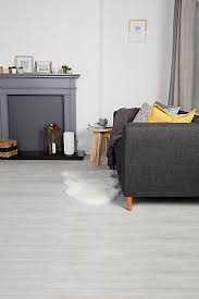 Retrouvez plus d'informations telles que le prix ou la date d'expiration de ces offres en. Sol Stratifie A Clipser Macquarie Blanc 7 Mm L 138 X L 19 3 Cm Castorama