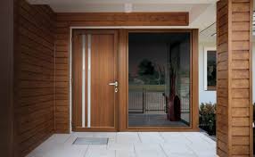 Come Scegliere Le Porte D Ingresso In Pvc Con Vetro Oknoplast Blog Oknoplast