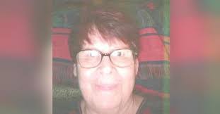 Debbie Lapointe's Instagram, Twitter & Facebook