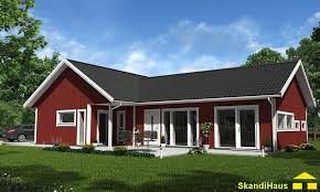 Wer an schweden denkt, hat sicherlich im ersten moment herrliche, natürliche landschaften mit grünen wäldern und tiefblauen seen vor. Skandihaus Haustyp 126 Schwedenhaus Skandihaus Das Holzhaus Aus Schweden