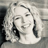 60+ "Catherine Harding" profiles