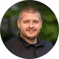 2600+ "Daniel Pe" profiles