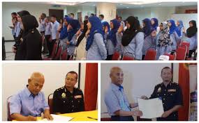 Pejabat mara daerah kota setar. Sprm