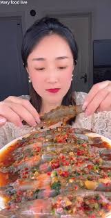 Mary Pickles Influencer