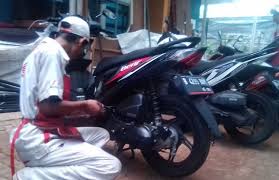 Kalau selalu lupa topup dan selalu kering, 6 bulan pun bateri boleh kong ! Masih Banyak Yang Bingung Pemilik Motor Honda Harus Tahu 5 Hal Yang Bikin Hangus Garansi Resmi Semua Halaman Motorplus