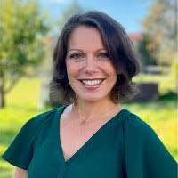 Eine starke 💪 Verbindung: Auch wenn wir in unterschiedlichen Kontexten  arbeiten, verbindet uns sehr die Arbeit an und mit den individuellen  Stärken unserer Klient/innen. Anne Sill hat das…
