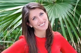 Amanda Schulenberg's Instagram, Twitter & Facebook