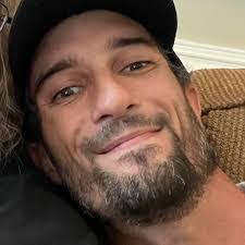 Forrest Hurley's Instagram, Twitter & Facebook